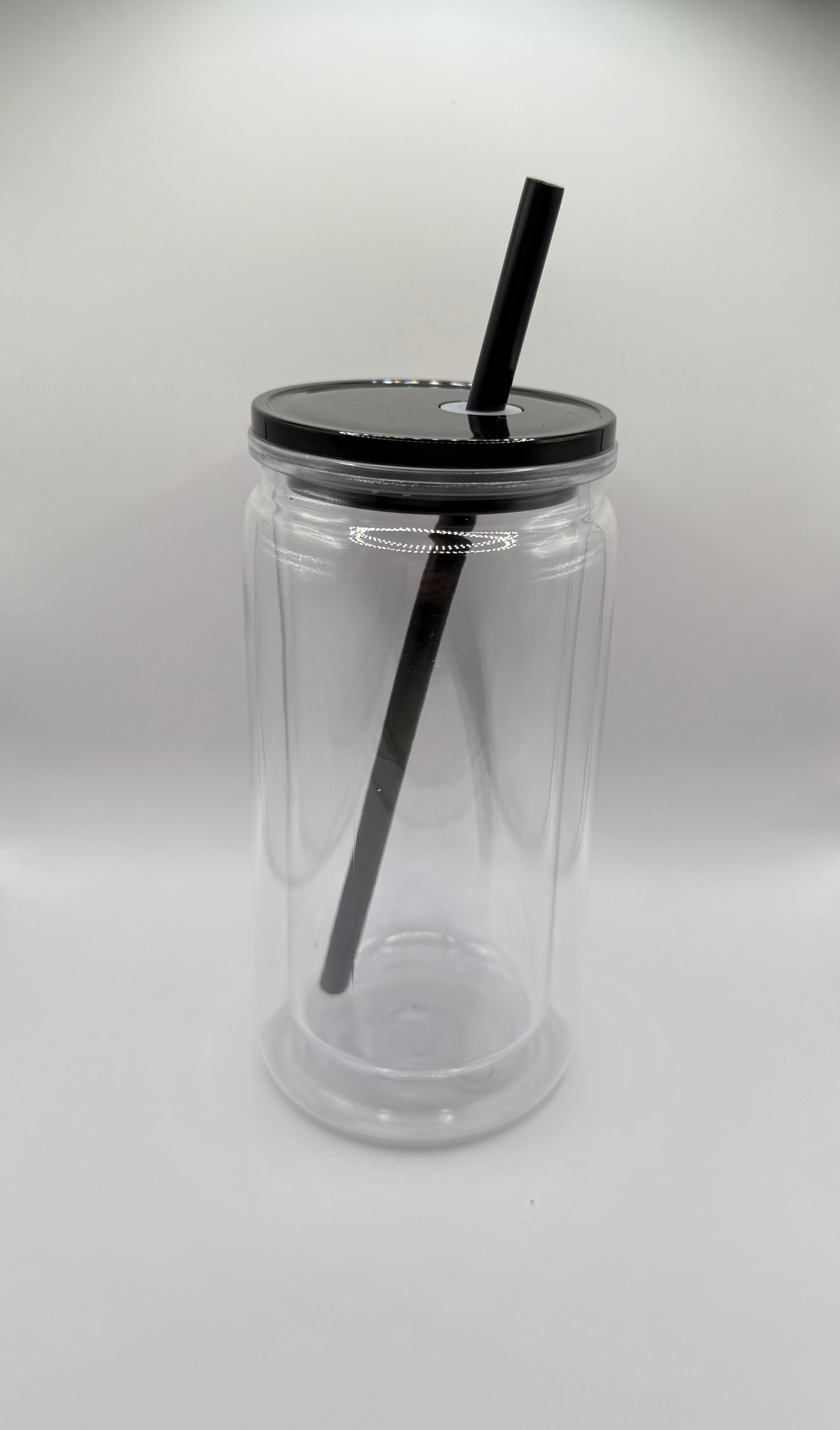 Schwarz -Doppelwandiger Kunststoffbecher